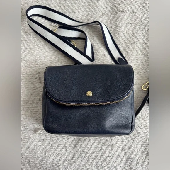 Talbots Navy Blue Crossbody with 2 straps - 9 1/2” x 7” - beautiful condition - Picture 2 of 9